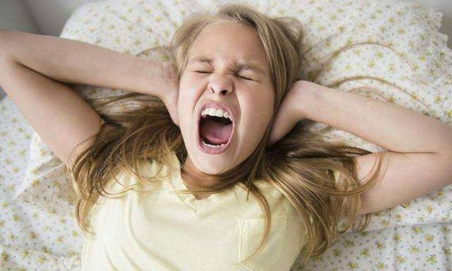 发泄|孩子爱生气,处理他的不良情绪,聪明的父母会巧用''123法则''