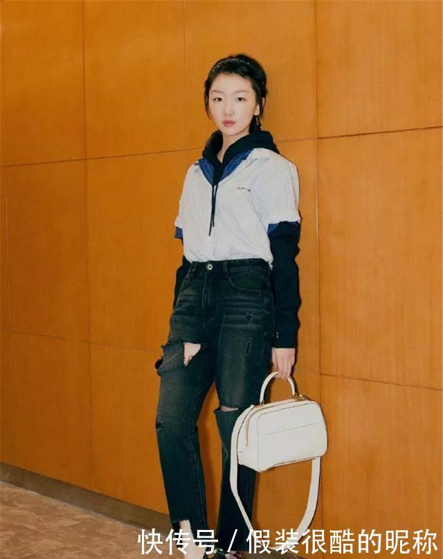 长t|这种“防晒穿法”,叫“长T和短T”,清爽前卫又个性