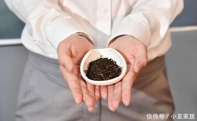 适合|秋冬季适合常喝的4款茶叶,看看你喝过几款?