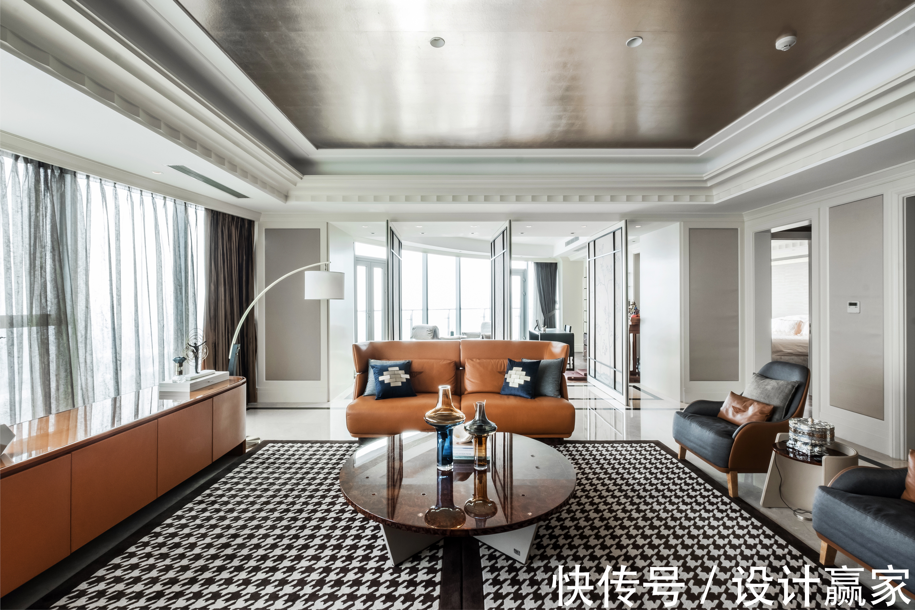 即兴发挥|300㎡现代大平层,动感书房+阳光浴室,令人羡慕的品质生活