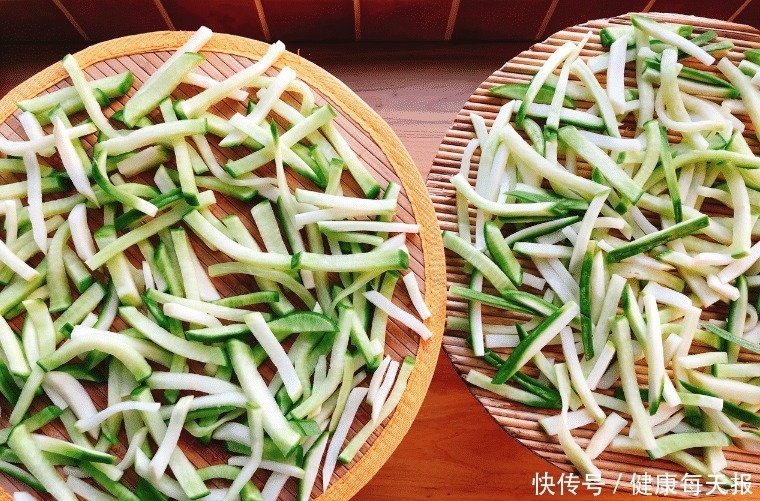 年老|腌萝卜干,第一步晒还是腌教你50年老方法,香脆可口,一年不坏