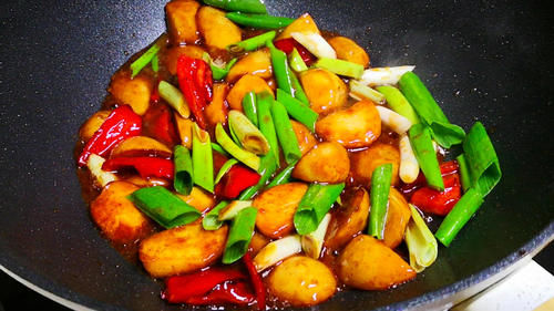 秋季，少吃绿叶菜多吃此“碱性食材”，营养又美味，比吃绿叶菜好