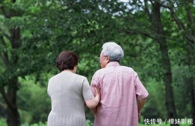 身体|长期散步对身体好吗?建议:50岁以后,散步时牢记这三点