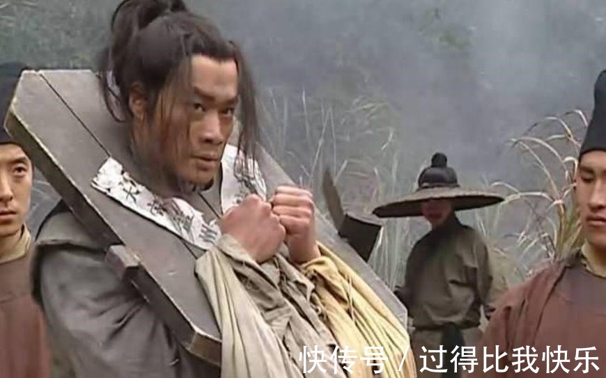 武大郎|武松征战方腊胳膊受伤晕倒, 醒来几秒内做了一个决定, 保住了性命！