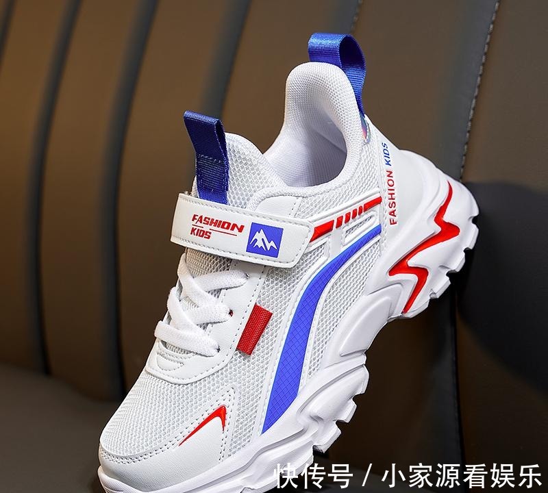 鞋款|别乱给小孩穿鞋,看我媳妇带回来的童鞋,童趣更舒适