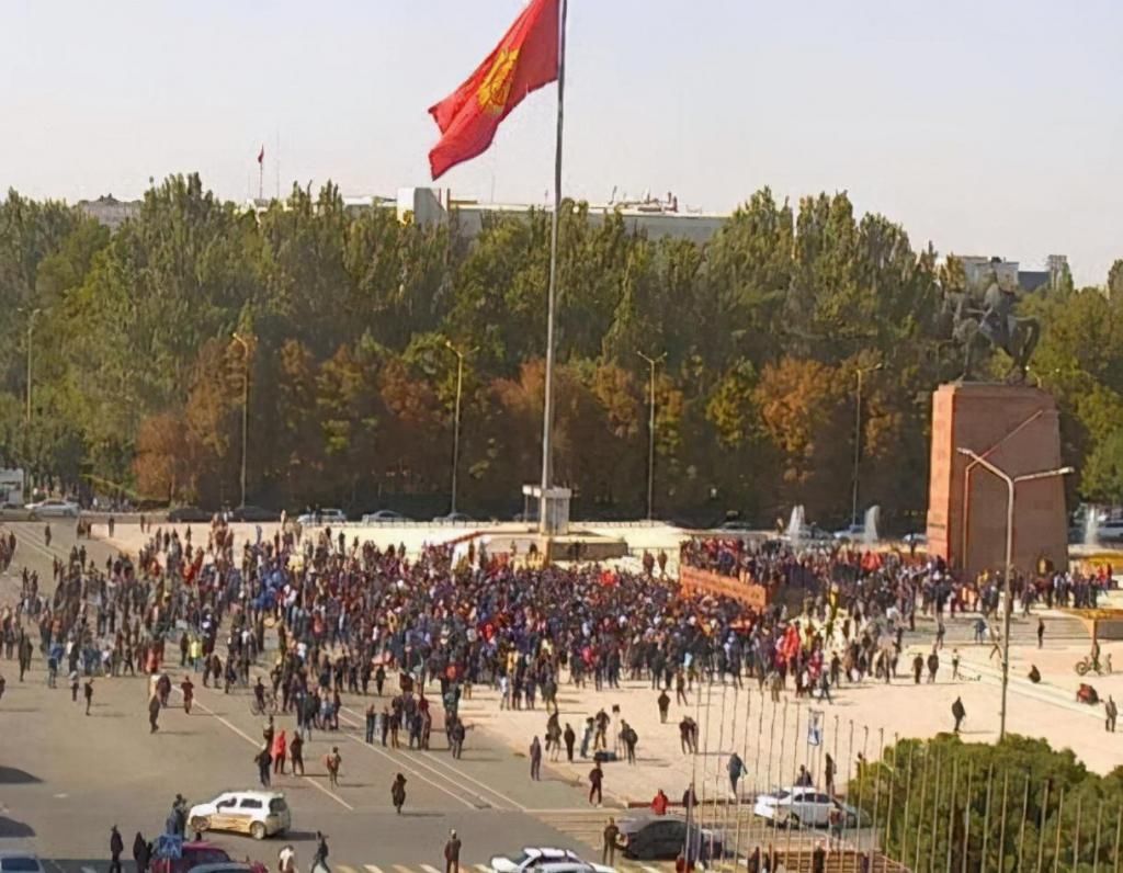 扎帕罗夫|吉尔吉斯斯坦政变后，新任领袖首度就中吉关系表态，传递良好信号