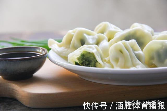 凉拌莴笋|春季回暖,3种养生蔬菜要注意,多吃有助提高自身的健康系数!