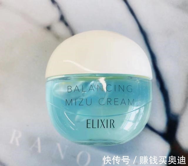 神器 8款零差评熬夜护肤“神器”推荐从平价到贵妇,总有一款适合你!