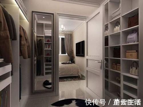 主卧的卫生间应该砸掉吗？如何将主卧卫生间改造成衣帽间？