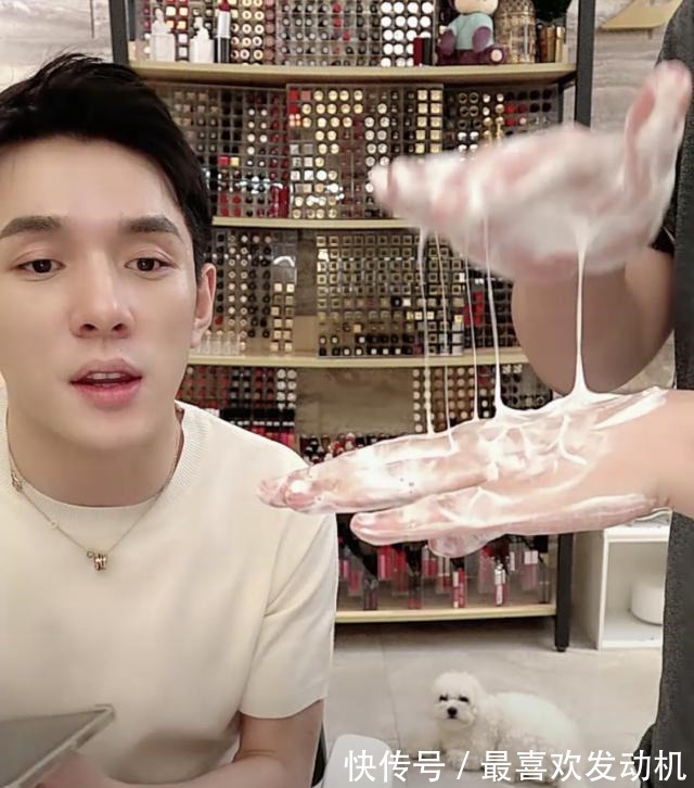 黑头|最近一款“变态洁面皂”火了,比洗面奶好用,用后黑头痘痘消失了!