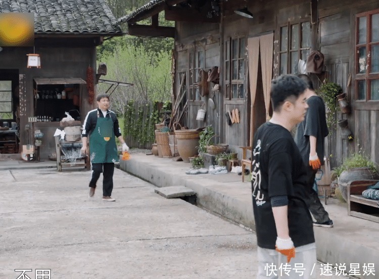 节目 对付懒人有绝招?黄磊比何炅更有“心机”,一招搞定李诞与陈赫