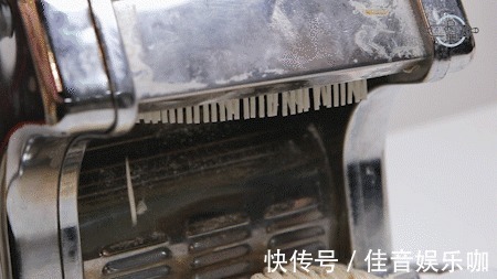 压面机|早餐喜欢吃面条的一定要收藏,教你简单做一碗清汤面,色香味俱全