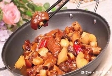 芋艿|美食推荐:酸姜猪手、姜葱炆牛杂、葱烤芋艿制作方法