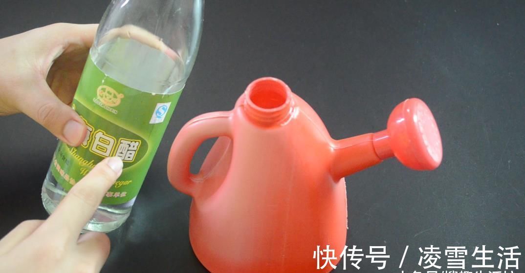 抽完烟卫生间烟味久久不散 教你一个小妙招, 1分钟快速去除烟味