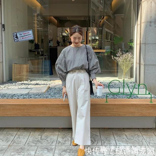 面料 请脱下你的“阔腿裤”,太土了!今春流行穿“云朵裤”,洋气显瘦