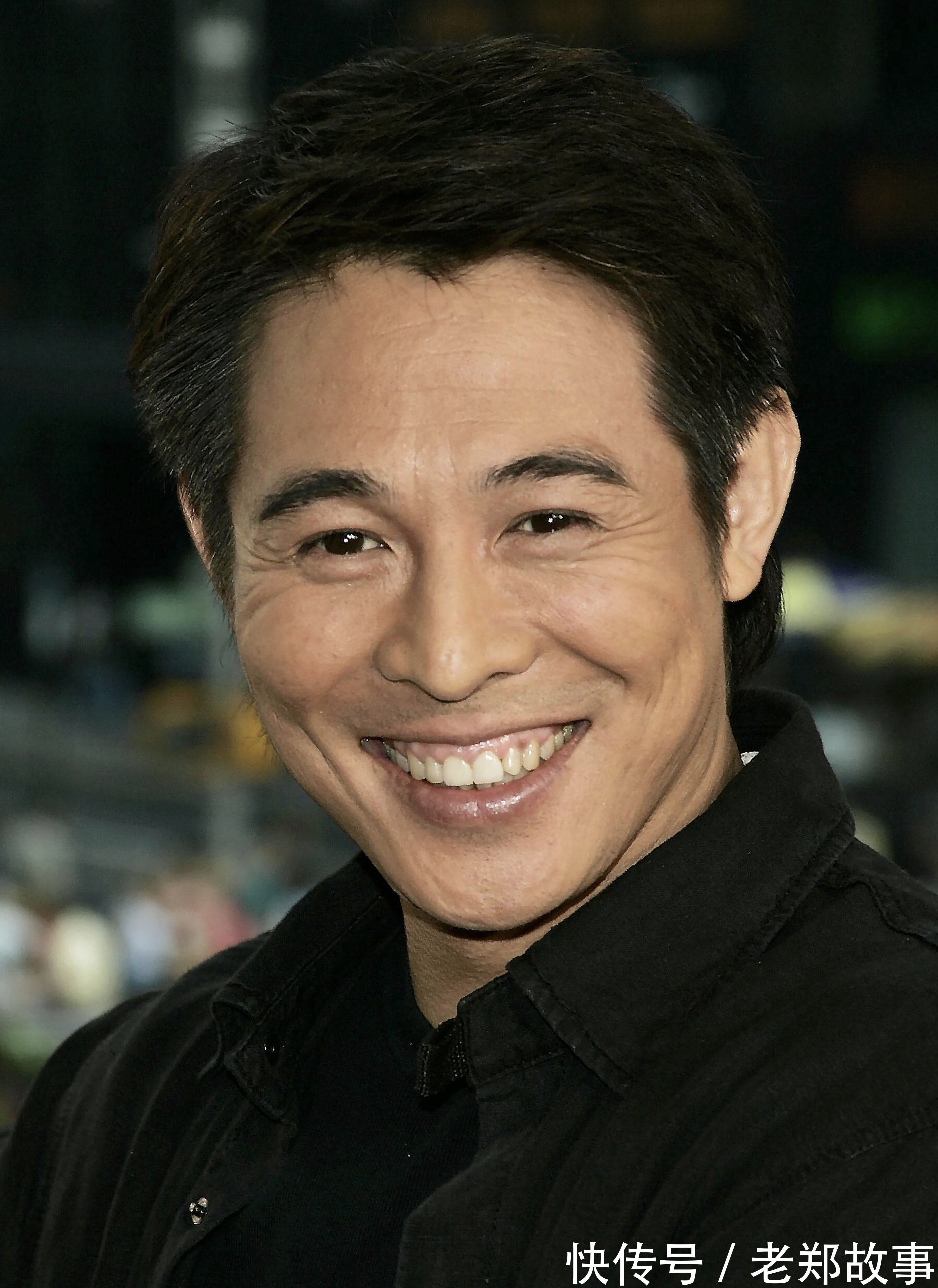 武侠体#李连杰的13幅书法墨迹品鉴,行云流水,网友:这字有几分武侠味