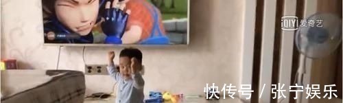 电视柜|宝宝爬着爬着突然站起来就会走了,好神奇的蜕变,你见过吗?