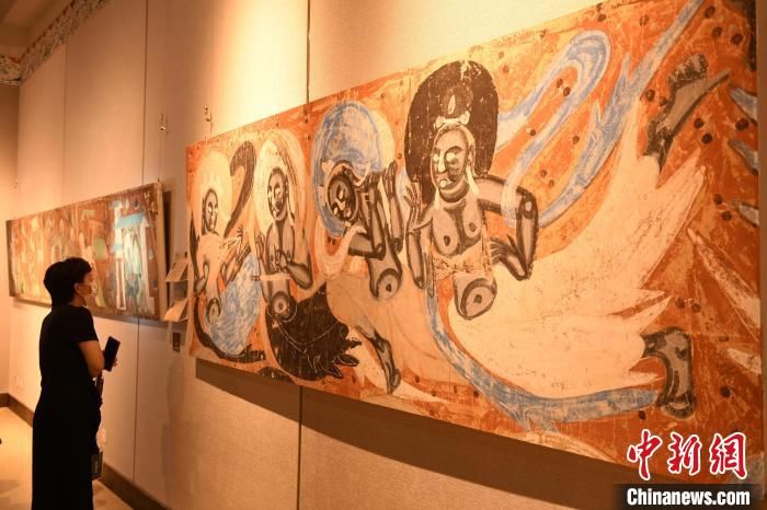 周毅|敦煌壁画艺术精品首次亮相重庆