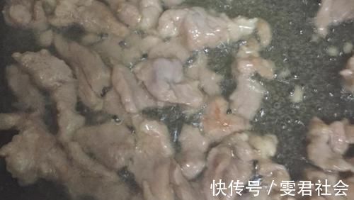 口蘑|入冬后最该吃这菜，3块钱1斤，营养高，味道好，多买给家人吃