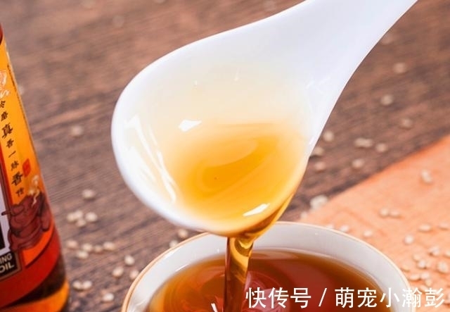 芝麻香油不用出去买了，10块钱在家做2瓶，香味浓郁无添加