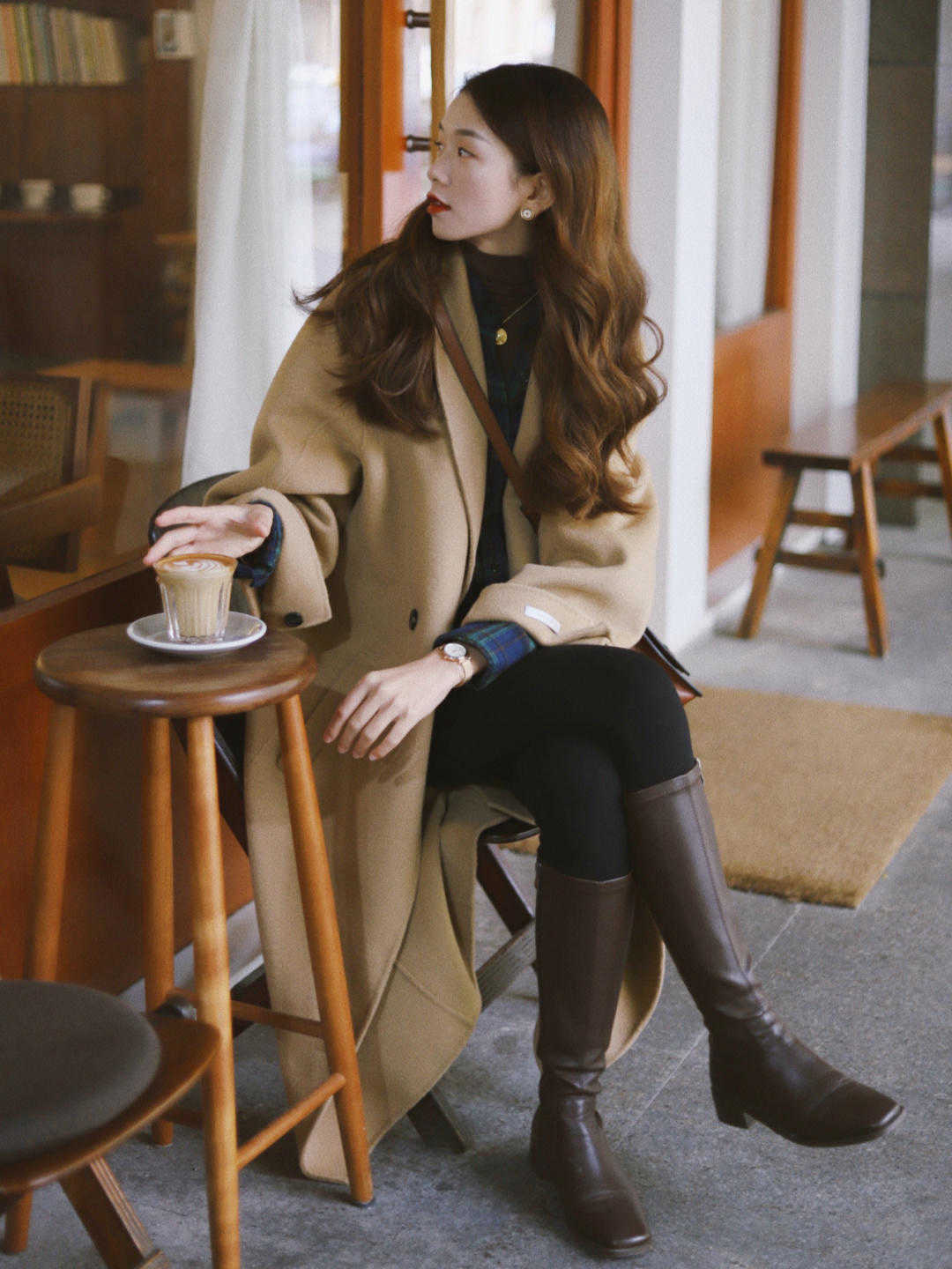 小姐姐|今年流行穿长不穿短,试试这件“及踝大衣”,让你轻松变成大长腿