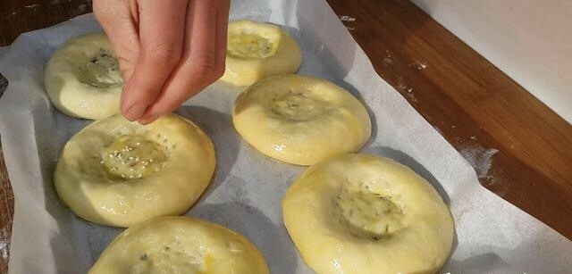 孩子爱吃的糖饼，不油炸，香味浓郁，比煎饼馒头都香，好吃不上火