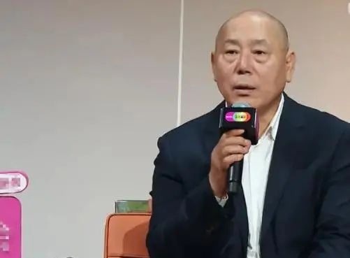 李诚儒|打败李诚儒不是郭敬明,而是“潜规则”