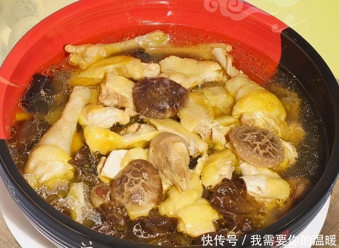 人到中年,常吃3种美食,清理肠胃,祛皱抗衰,增强体质