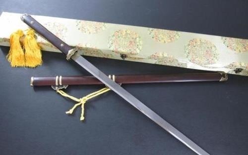 唐刀居|古代真实存在过的4大名刀,唐刀居榜首,鸣鸿刀排名第二