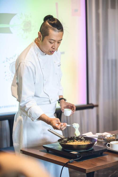 黄油|谁说黄油只有一抹黄色用黄油描绘丰富的厨房色彩吧