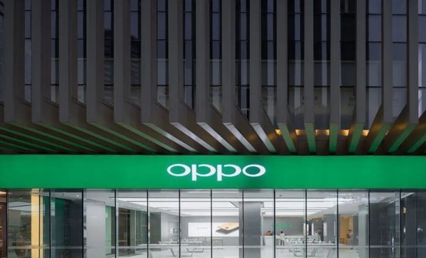 oppo|国内手机市场大变局：OPPO手机7月销量第一，线下渠道已成兵家必争之地