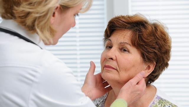 患上甲状腺结节|患上甲状腺结节,身体会有什么异常?老中医教你如何预防结节