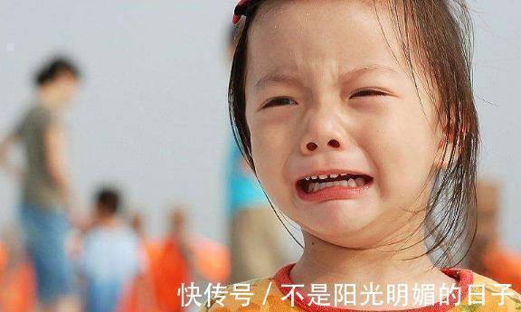 慢性子|为什么家长越催孩子越磨蹭问题原来出在这儿,父母早知道早受益