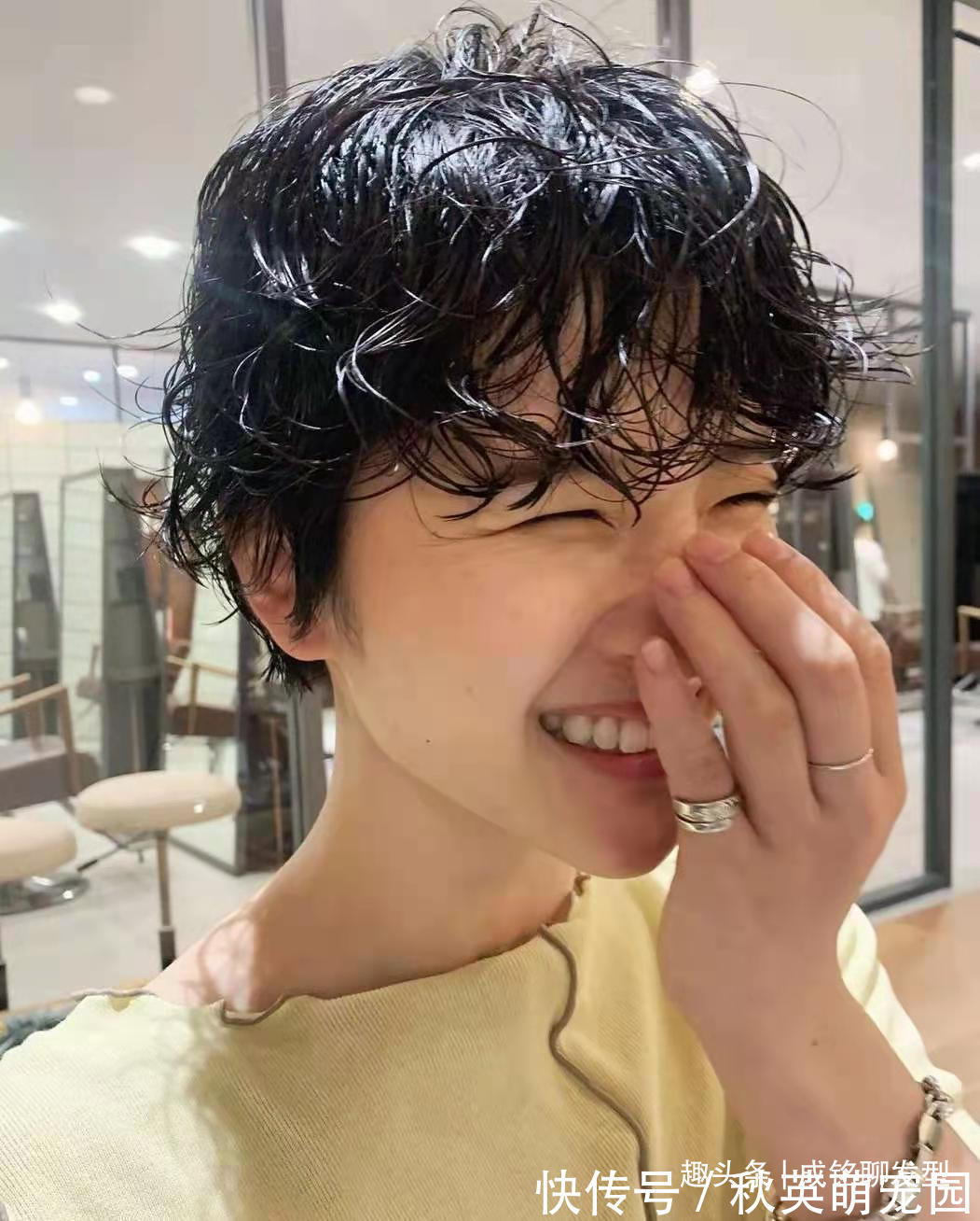 吹不干|烫发不会打理造型?今年流行“吹不干”发型,不用造型也很时髦