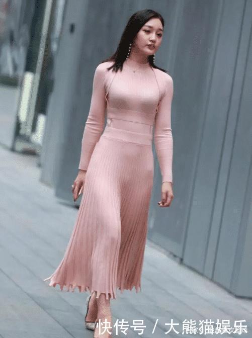 粉色连衣裙,知性优雅,高级养眼