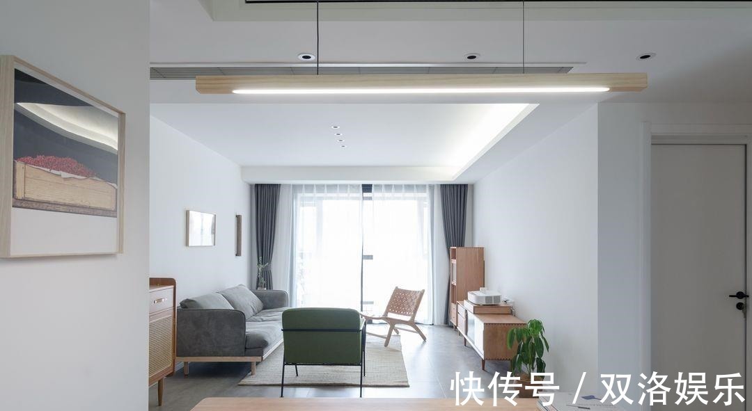 电视机|105平现代风婚房,清静淡雅温馨舒适,不到5个月就全部完工