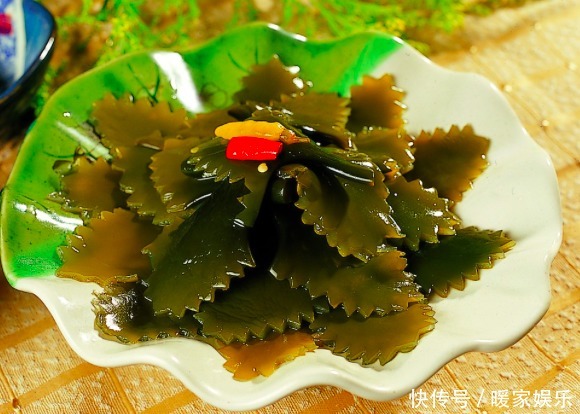 女人要排毒,多吃4种食物,美容养颜显年轻,给身体来个大扫除!