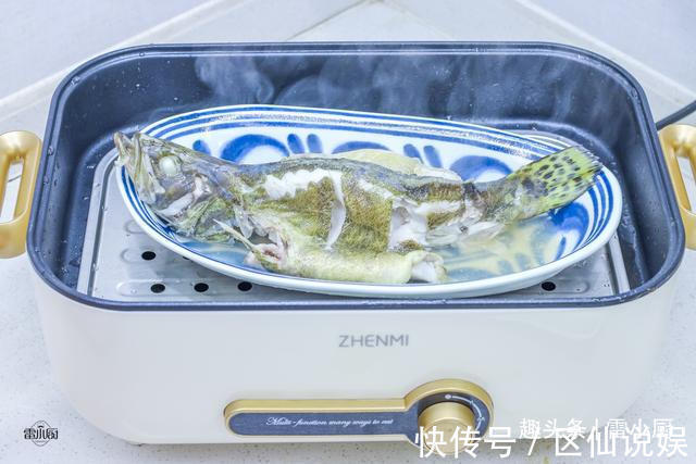 雷小厨|一线城市母女俩的晚餐，两个菜成本50块钱，不精致，也不浪费