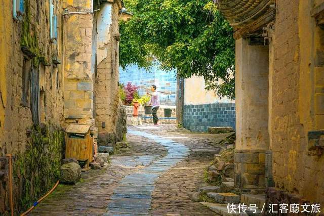 烟雨建水，浪漫芳华……尽在滇越铁路边沿的四座边城！