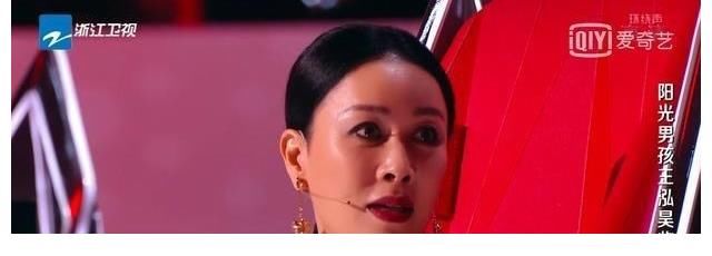 导师|中国好声音：那英临时救场，却是这样的待遇，让人心寒