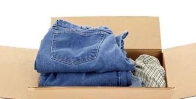 衣物|送给朋友宝宝的“二手”童装,隔日在垃圾桶中发现,网友:做得对