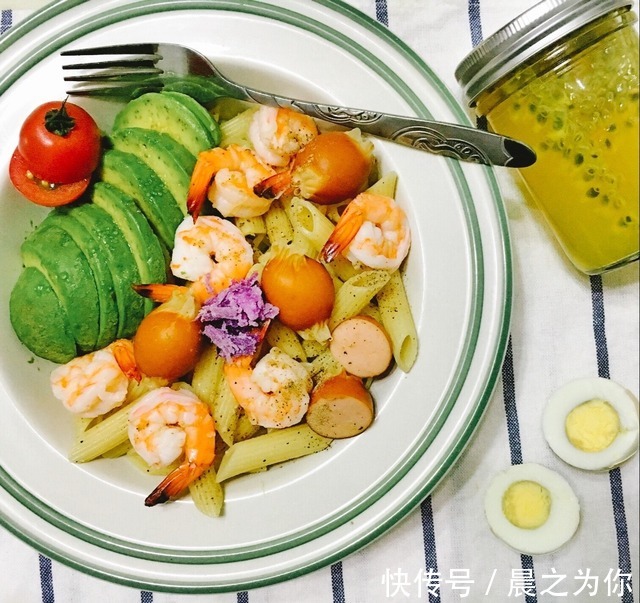 傲人|伊朗第一超模，那性感傲人的身材，不愧是亚洲最性感的女性之一