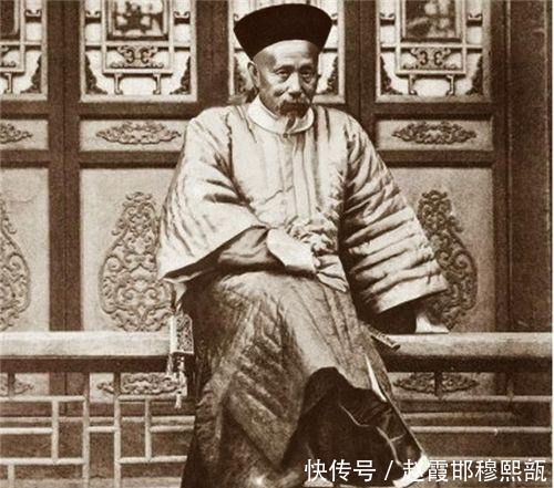 形象|清朝官员的真实形象百官上朝交头接耳,和珅的长相堪比四大美男