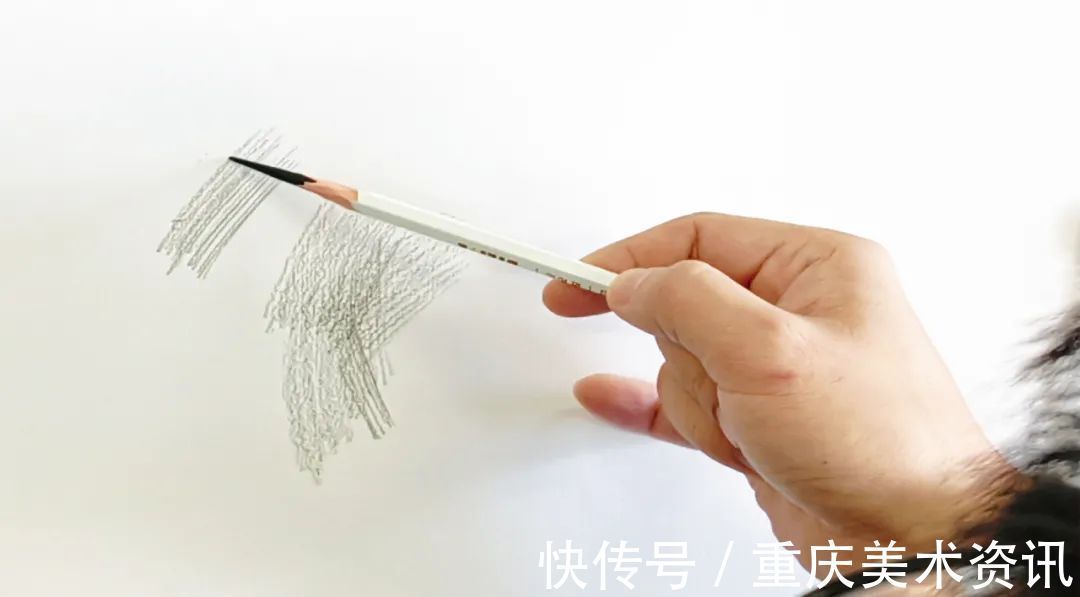 笔带&美术生初学者,素描应该用什么笔?