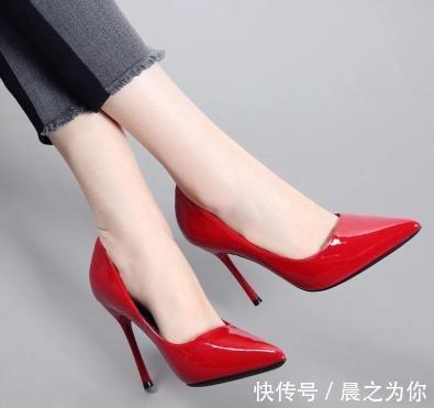尖尖细跟鞋 尖尖细跟鞋,时尚感超强,简约而不失优雅!