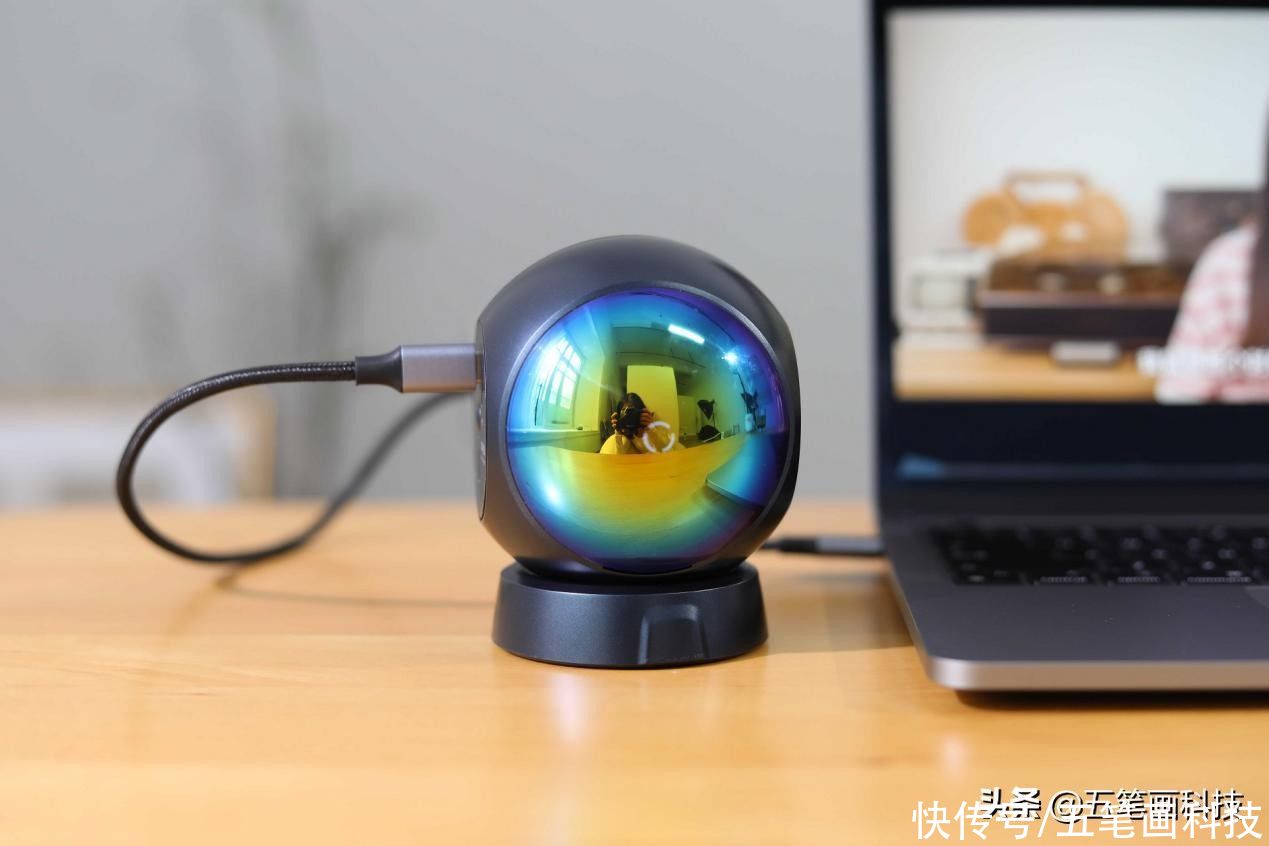 毫米波|毫米波遇到投屏，会有神秘加成吗？绿联投屏器开箱简评