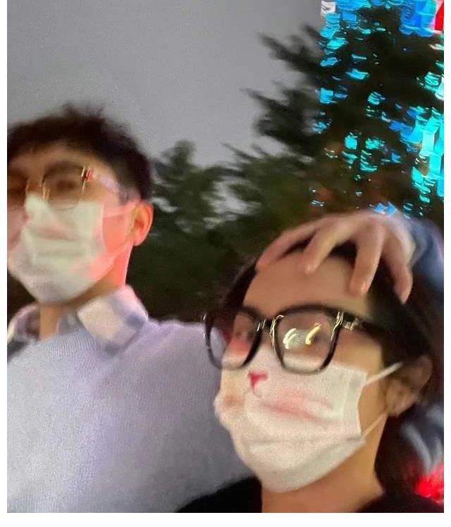 杨蒙恩|徐志胜官宣恋情,杨蒙恩求婚成功,《脱口秀大会》成恋爱专场