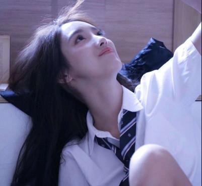 直男眼中的“丑女”,98%具备这几个特点,不要自认为“酷”