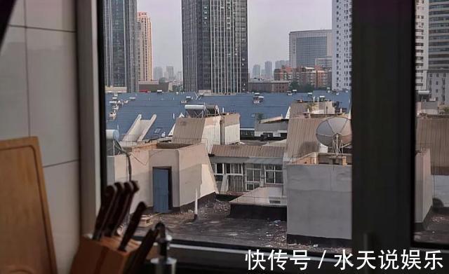 层高|预算不足照着装，吊顶美化房梁，全屋大白墙，温馨耐看！