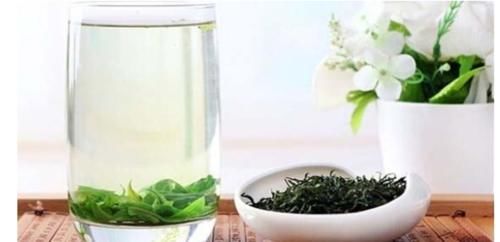 不宜|中医：这9个花草茶，导致腹泻、宫寒、胃溃疡，不宜长期喝